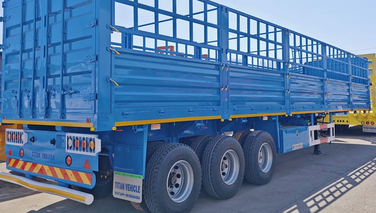 刚果出售三轴围栏货运卡车拖车