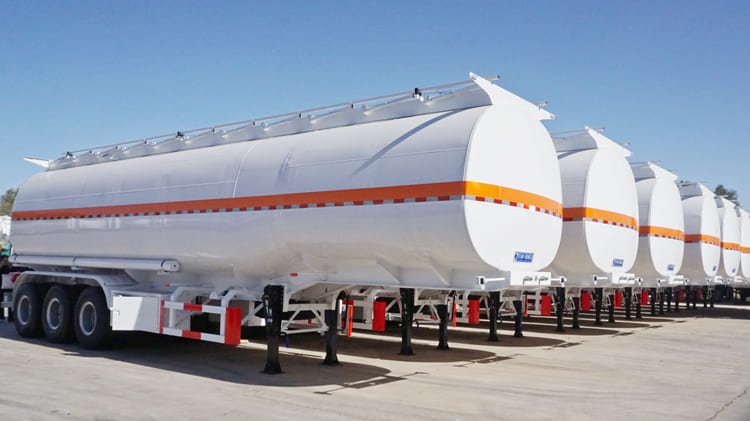3 Axle 45000 Liters Fuel Tanker Semi Trailer for Sale in Eritrea